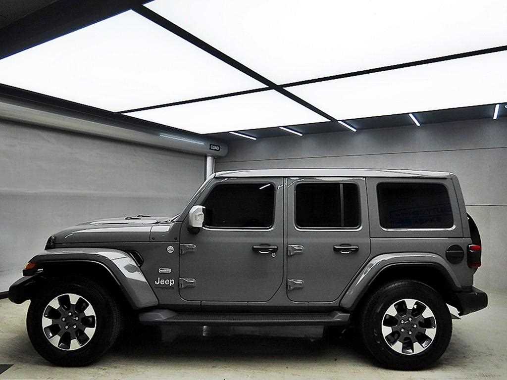 Jeep Wrangler - Vista 4