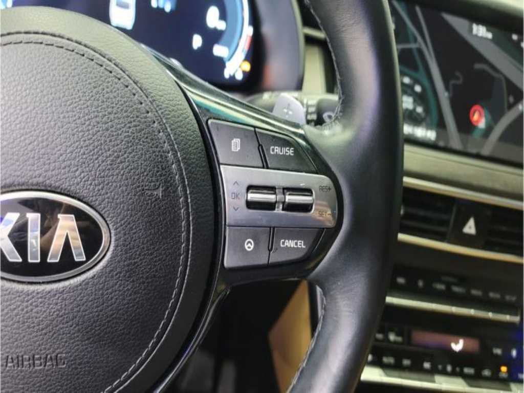 KIA K7 - Vista 4