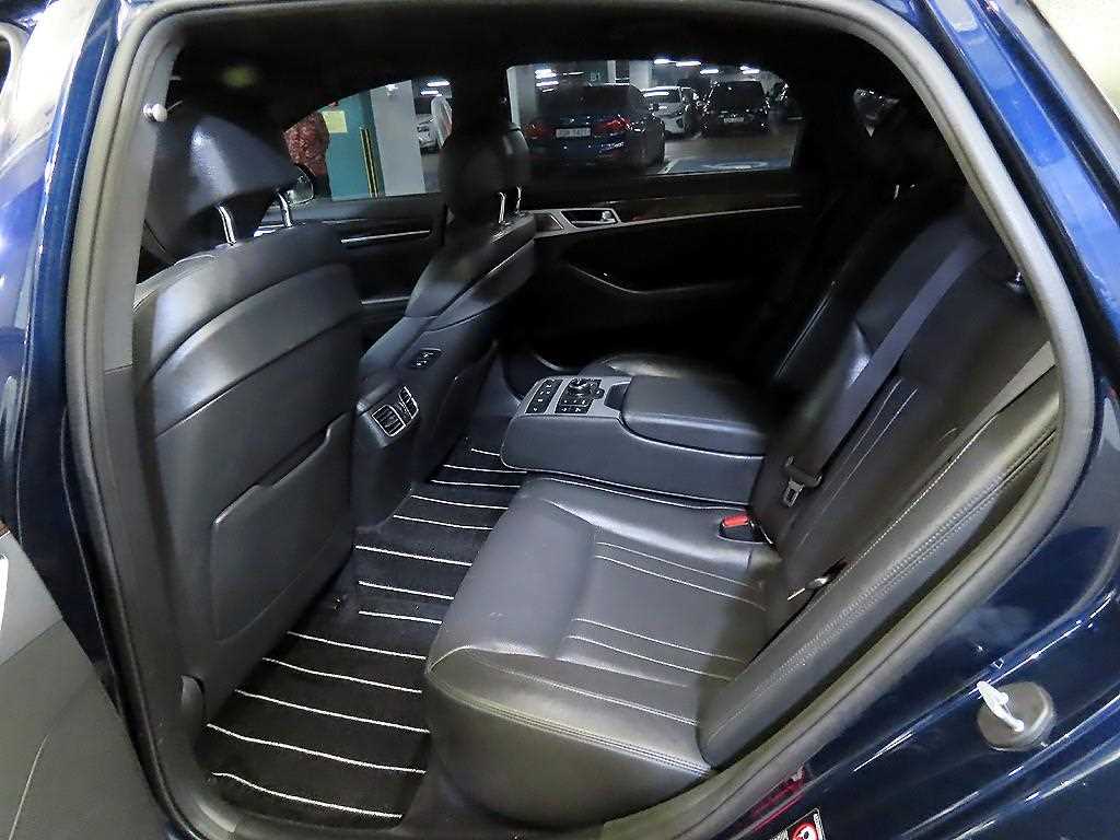 Genesis G80 - Vista 7