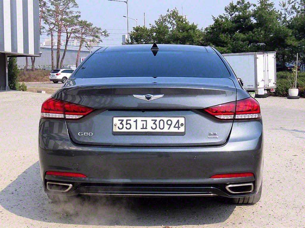 Genesis G80 - Vista 4