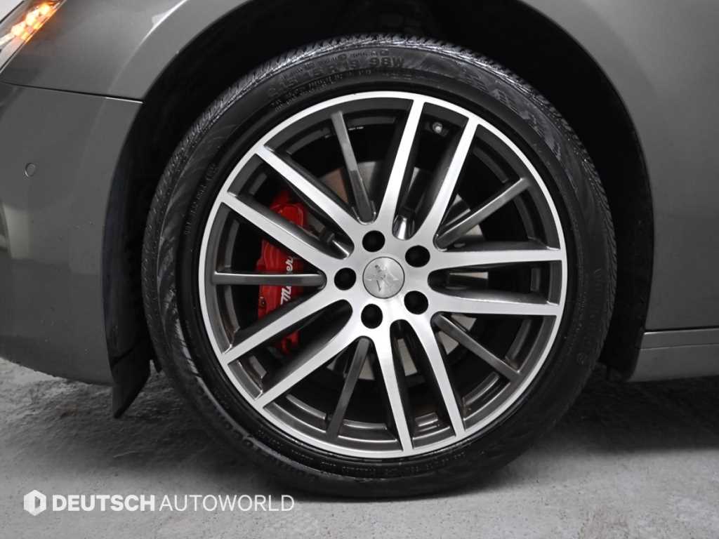 Maserati Ghibli - Vista 5