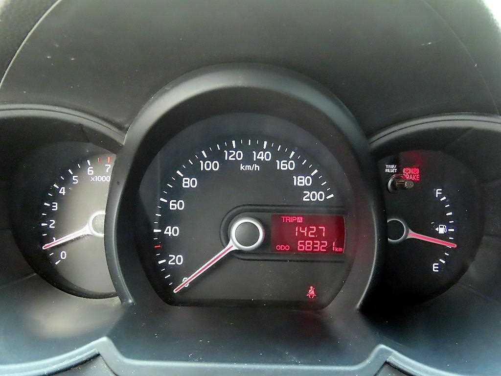 KIA Morning - Vista 9