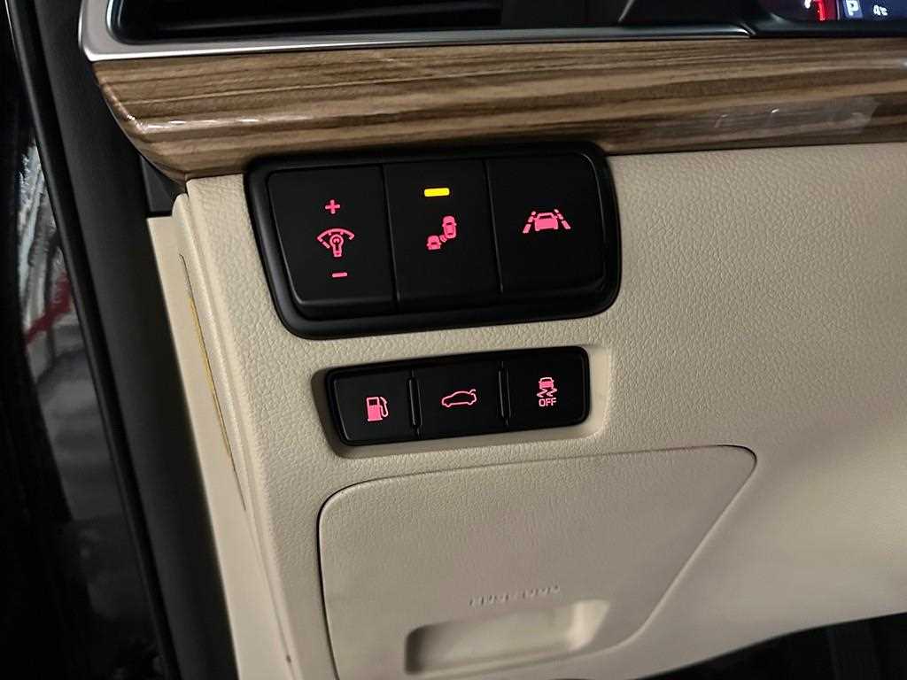 KIA K7 2016 Negro - Importación desde Corea - HF Imports Iquique - Foto 13