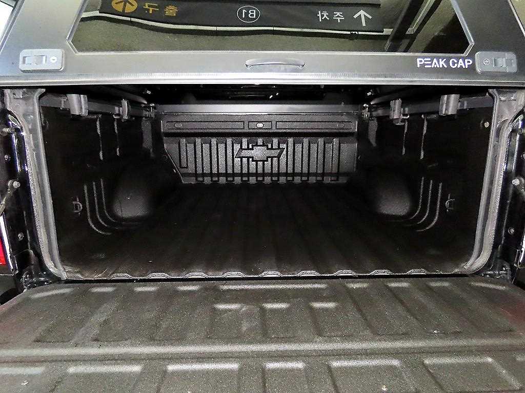 Chevrolet ?Colorado 2022 Negro - Importación desde Corea - HF Imports Iquique - Foto 16