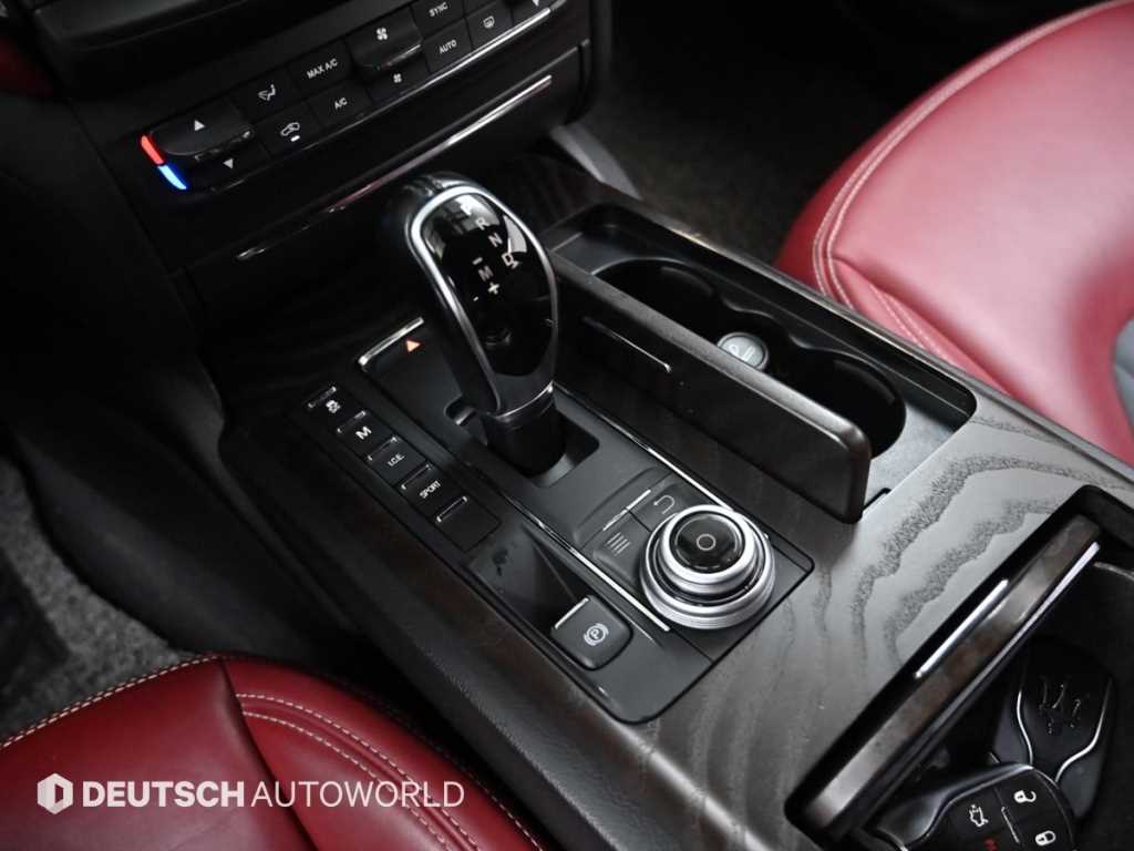 Maserati Ghibli - Vista 9