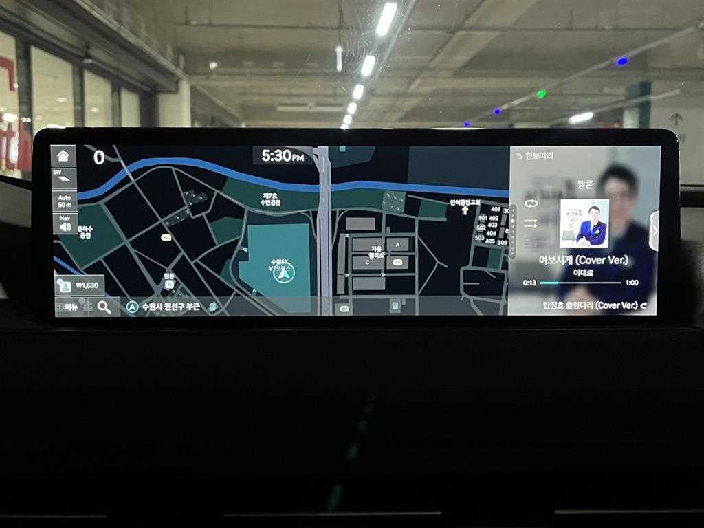 Genesis G80 - Vista 10