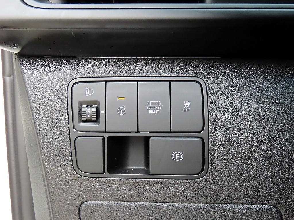 HYUNDAI Staria - Vista 12