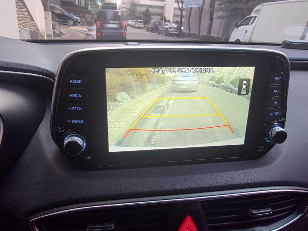 HYUNDAI Santa Fe - Vista 11