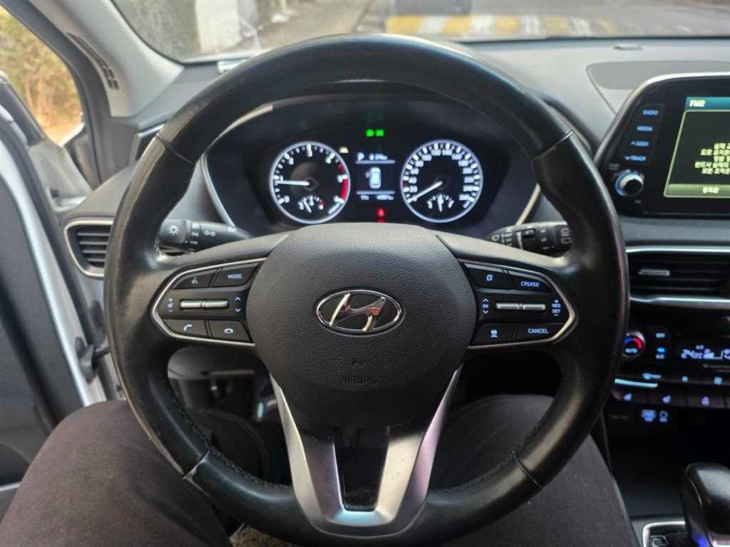 HYUNDAI Santa Fe - Vista 10