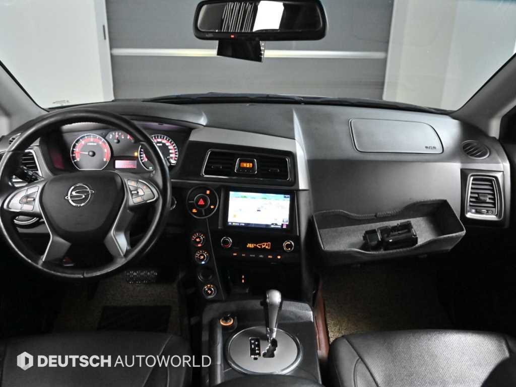 Ssangyong Korando - Vista 7