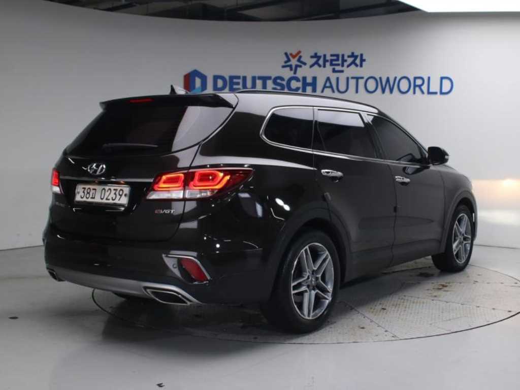 HYUNDAI Maxcruz - Vista 2