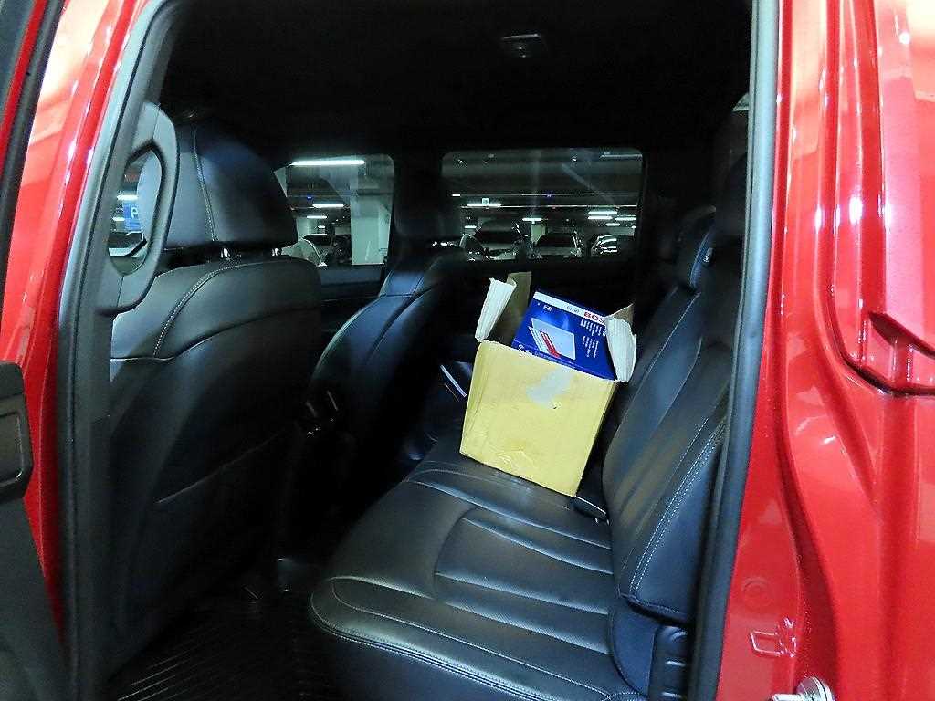 Ssangyong Rexton - Vista 7