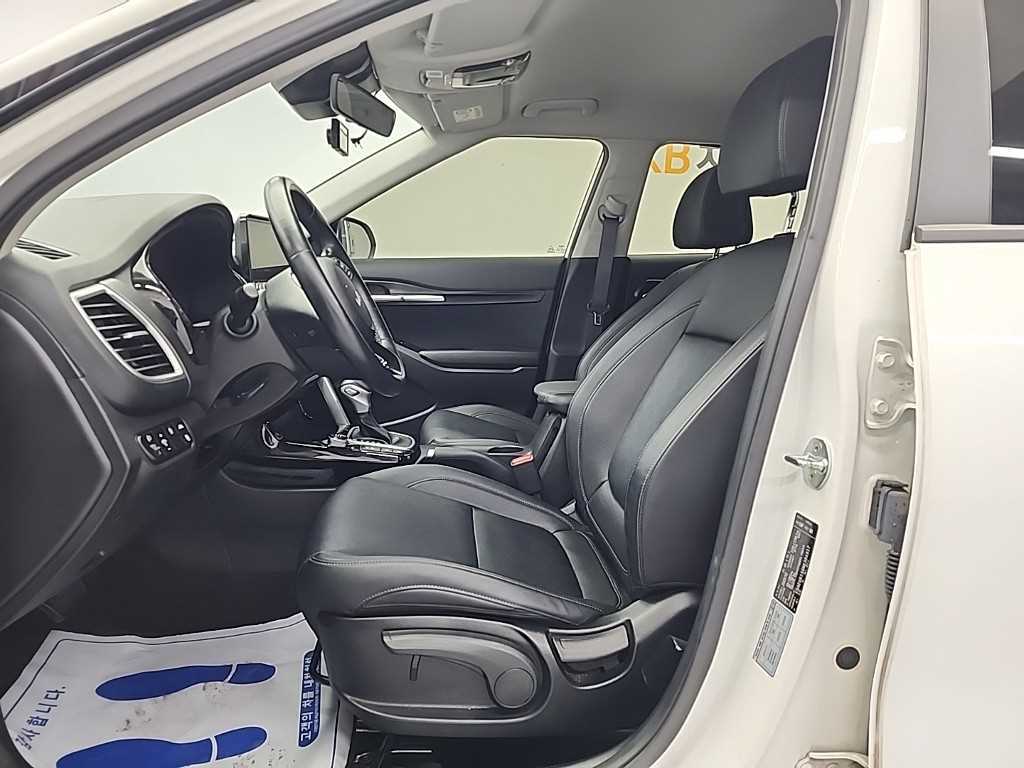 KIA Seltos - Vista 11