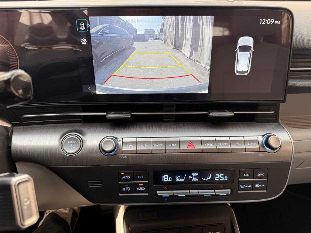 HYUNDAI Kona - Vista 9