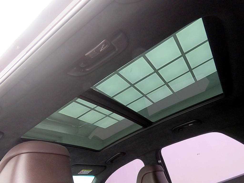 Genesis GV70 - Vista 10