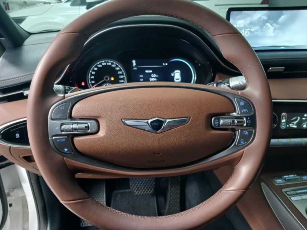 Genesis GV70 - Vista 11