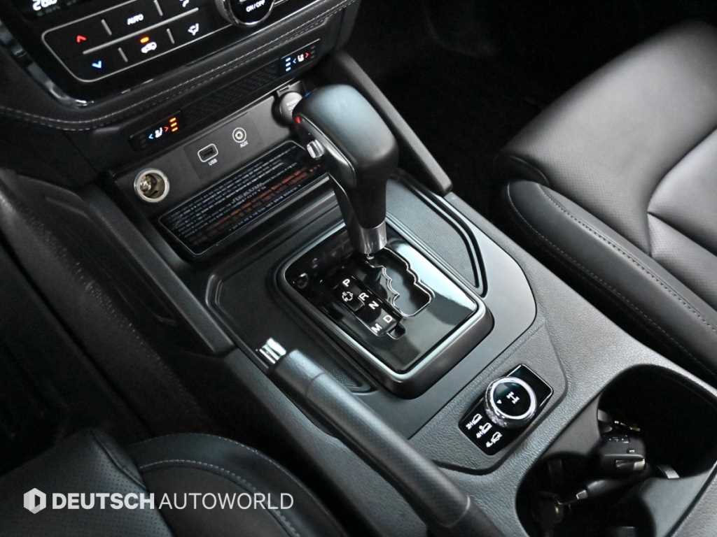 Ssangyong Rexton - Vista 9