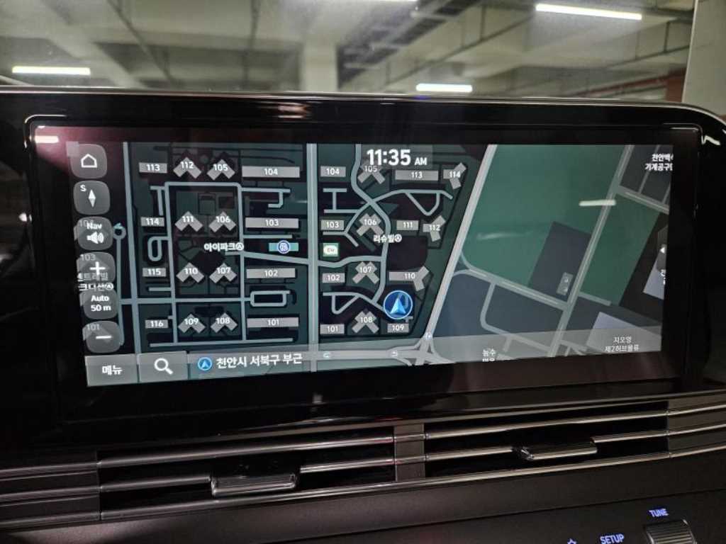 HYUNDAI Grandeur - Vista 11