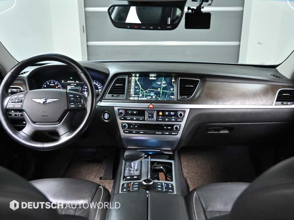 Genesis G80 - Vista 7
