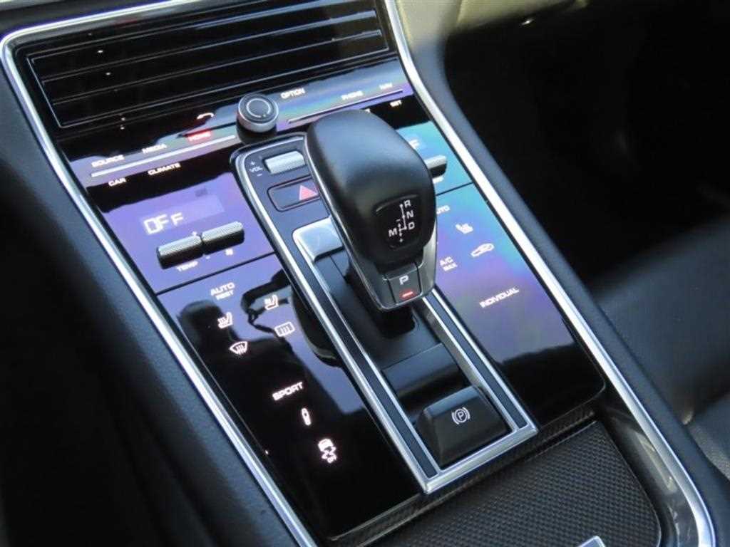 Porsche Panamera - Vista 6