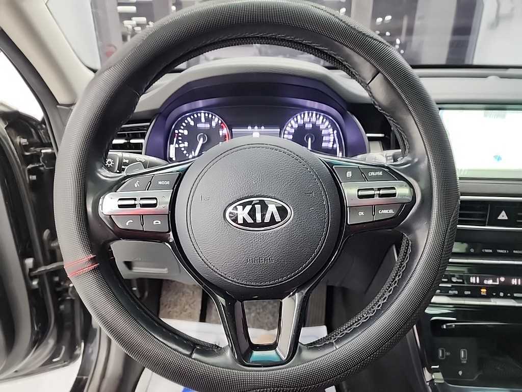 KIA K7 - Vista 9