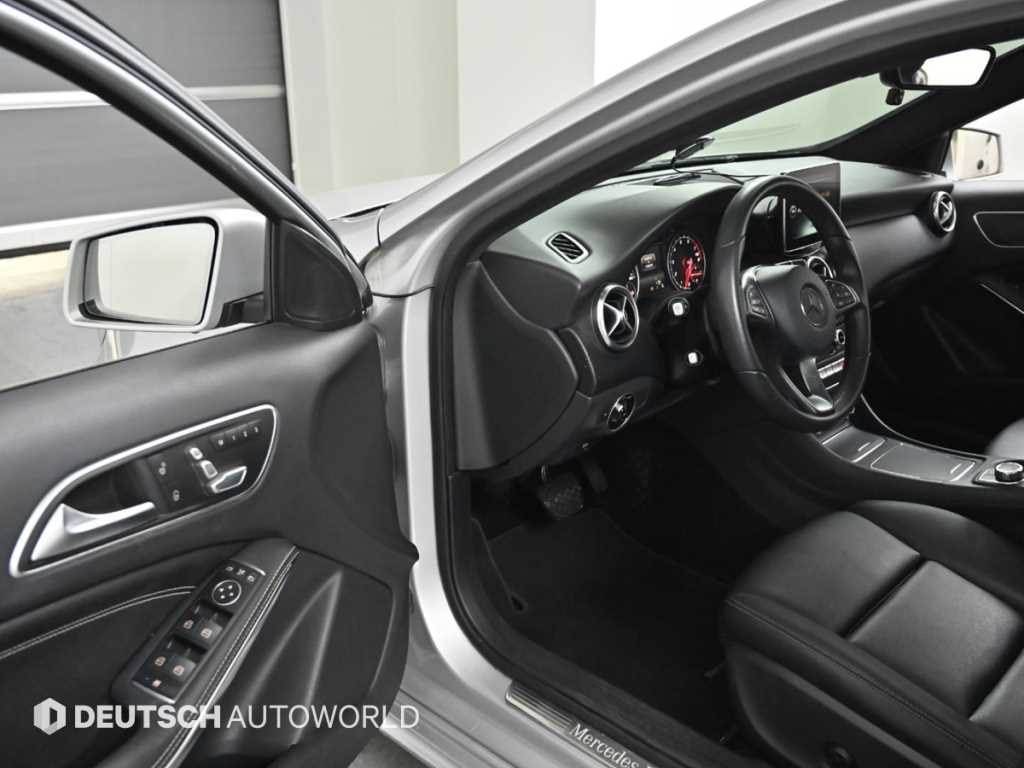 Mercedes Benz A Class - Vista 11