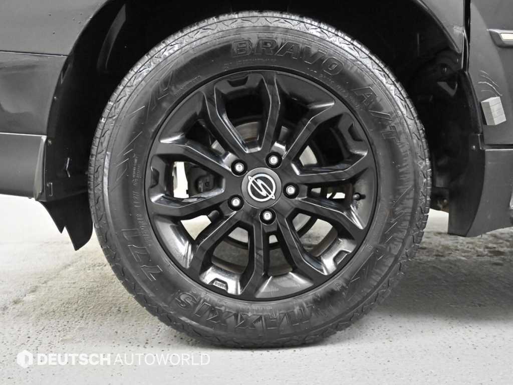 Ssangyong Korando - Vista 5