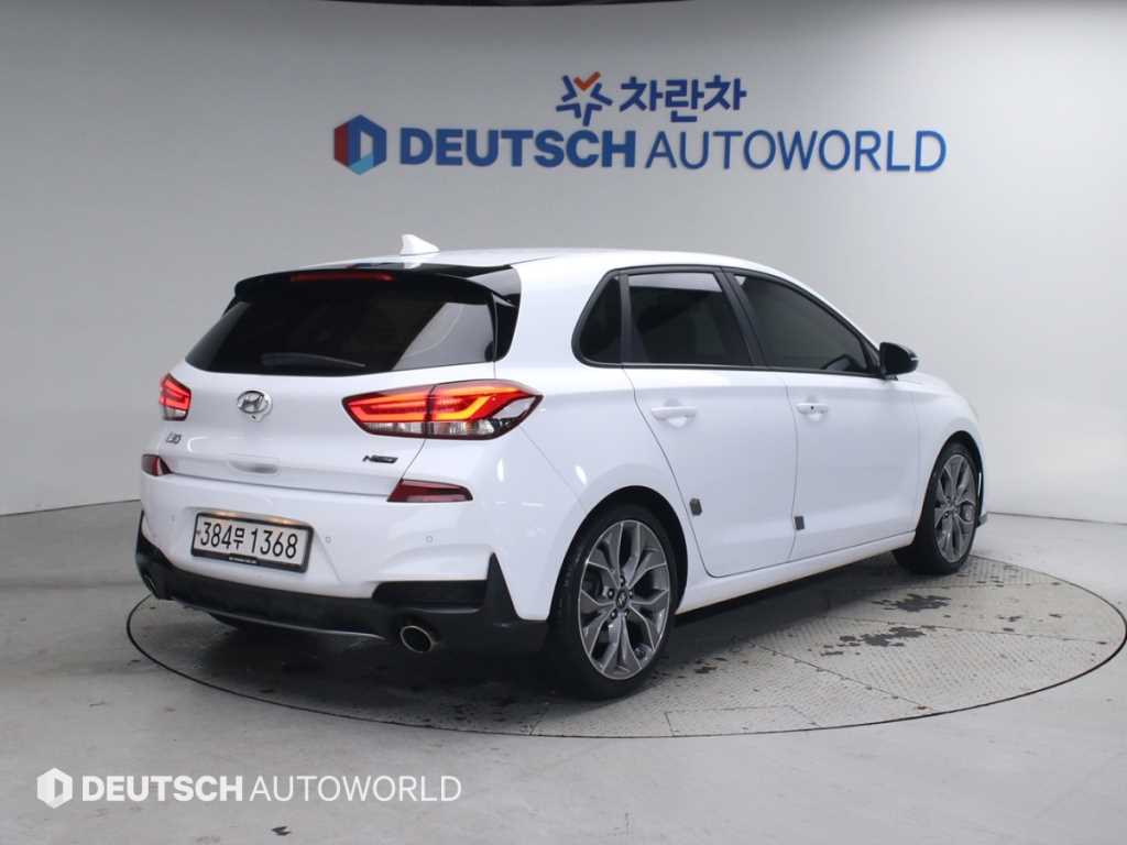 HYUNDAI i30 - Vista 2