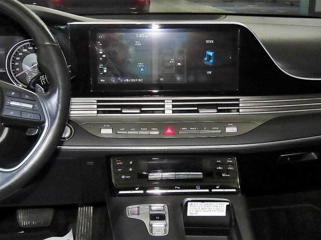 HYUNDAI Grandeur - Vista 11