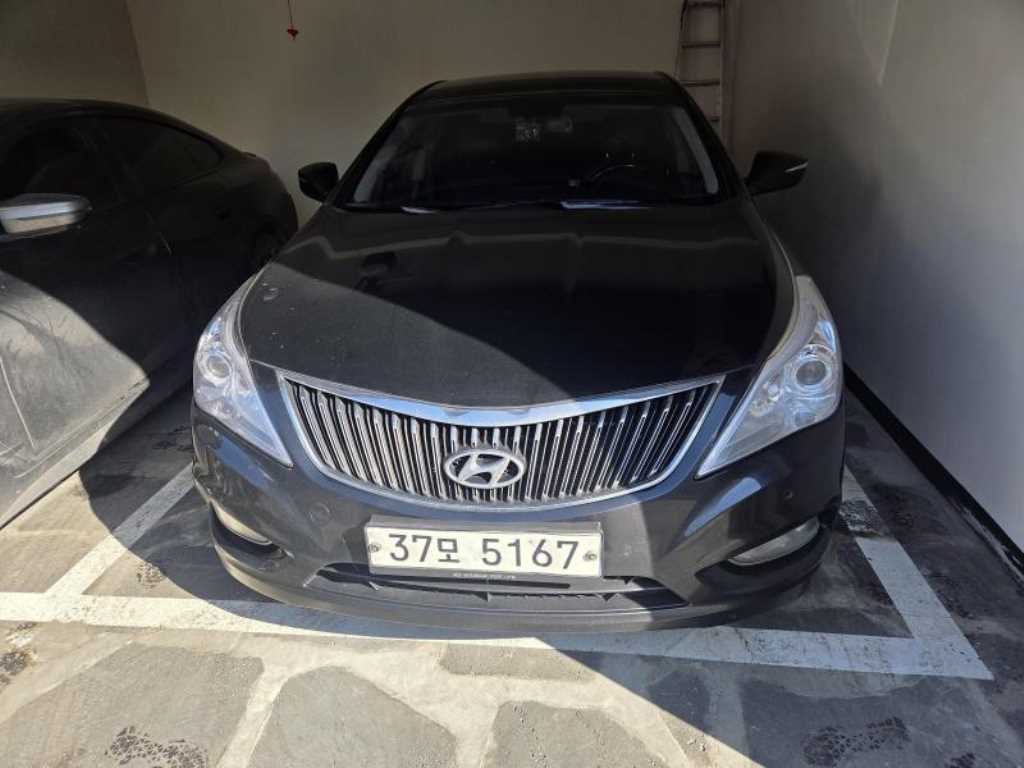 HYUNDAI Grandeur 2014 Negro - Importación desde Corea - HF Imports Iquique - Foto 1