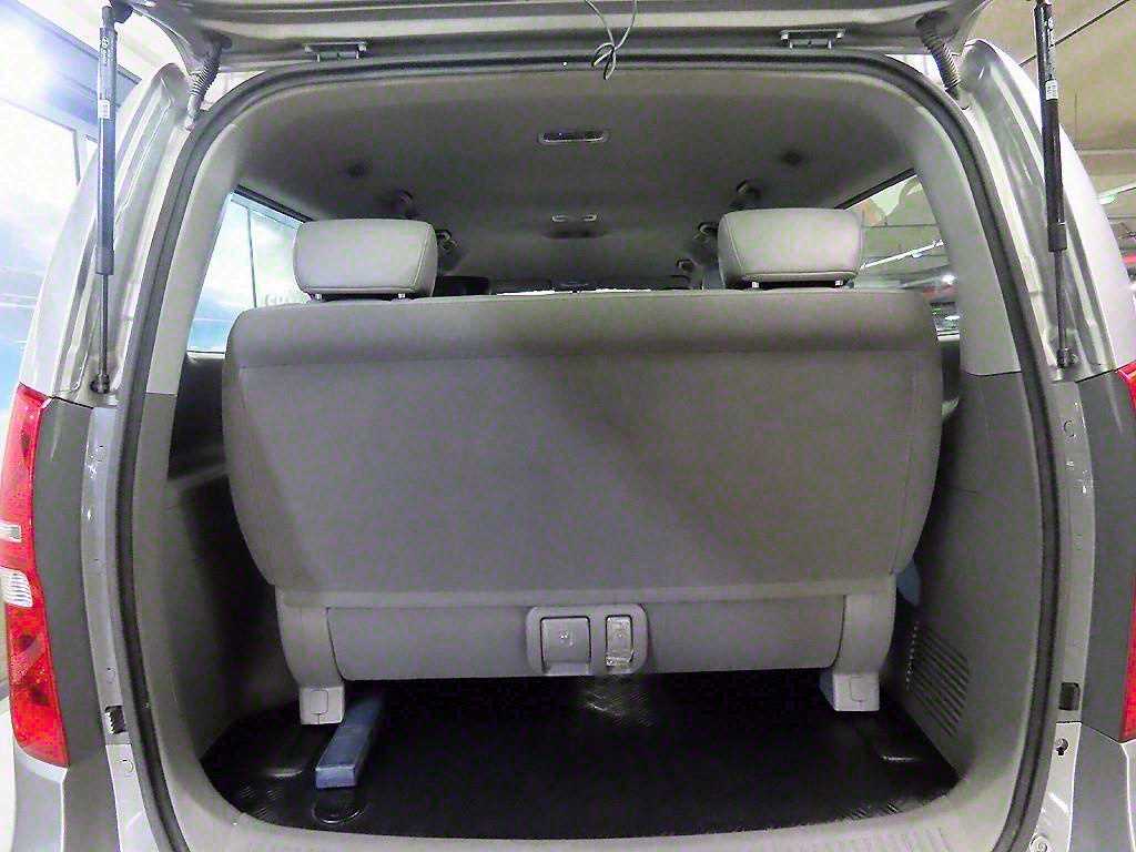 HYUNDAI Starex 2016 - Importación desde Corea - HF Imports Iquique - Foto 18