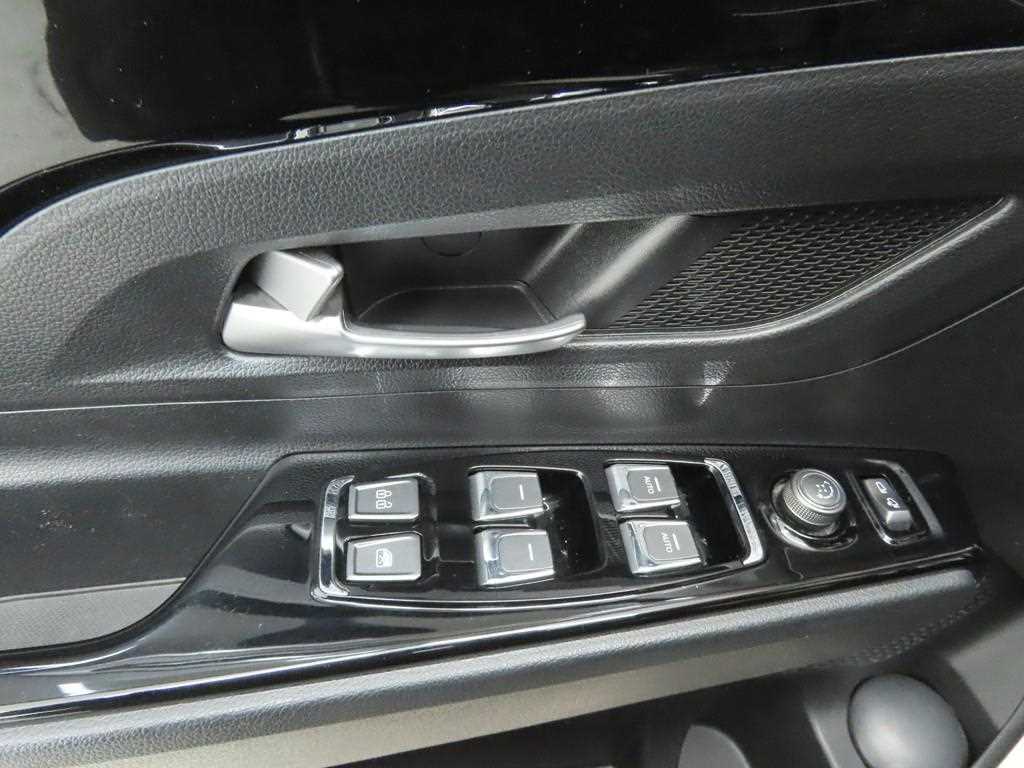 Ssangyong Korando - Vista 9