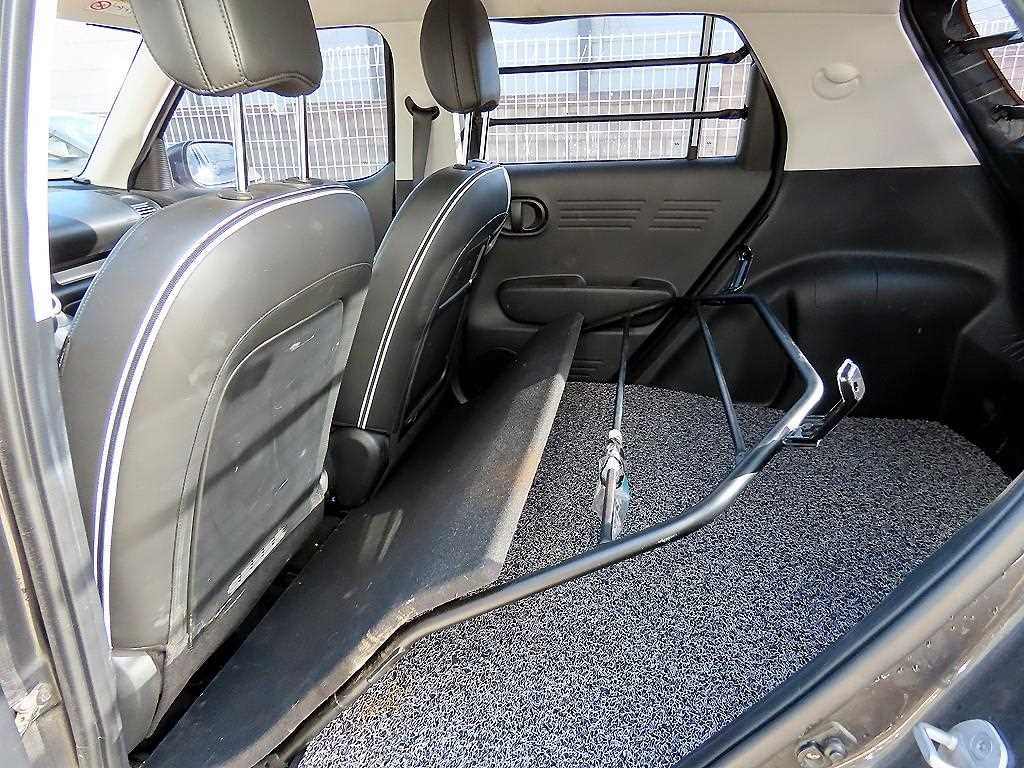 HYUNDAI Casper - Vista 6