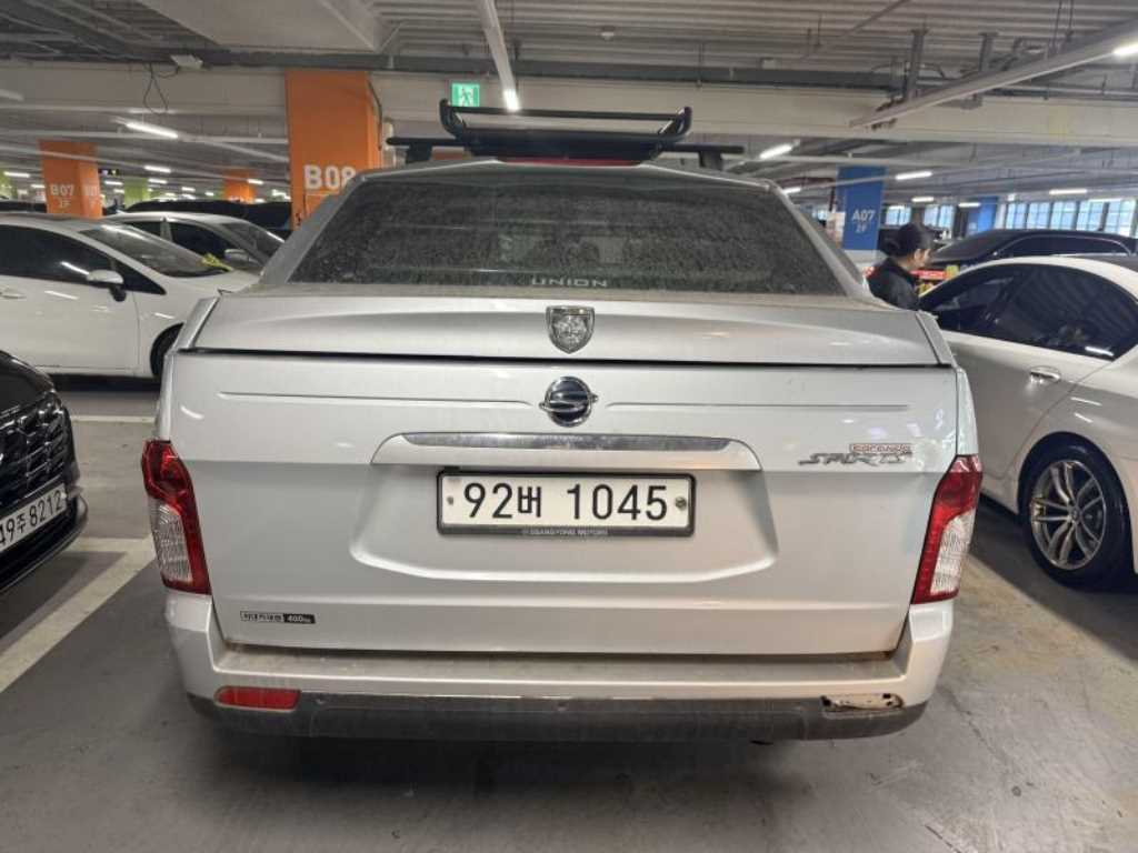 Ssangyong Korando - Vista 4