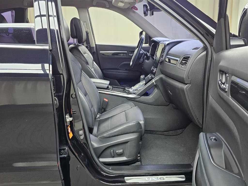 SAMSUNG QM6 - Vista 11