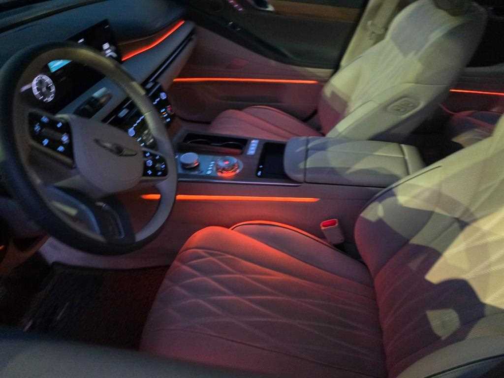 Genesis G80 2025 Negro - Importación desde Corea - HF Imports Iquique - Foto 15