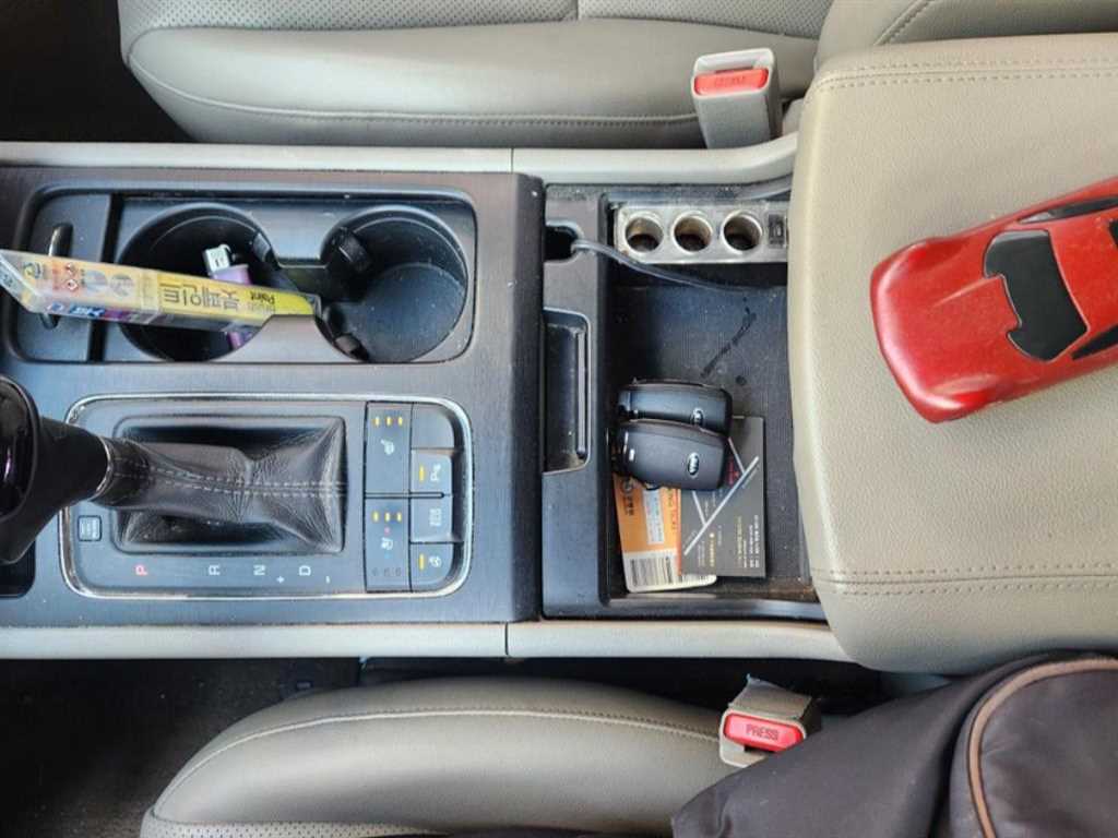 KIA Carnival 2016 Plateado - Importación desde Corea - HF Imports Iquique - Foto 20