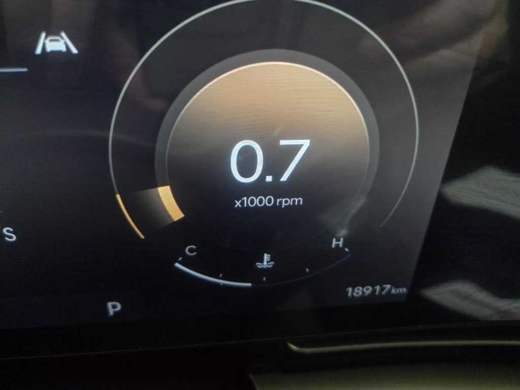 HYUNDAI Kona - Vista 8