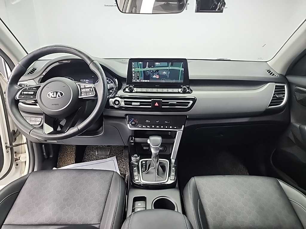 KIA Seltos - Vista 7