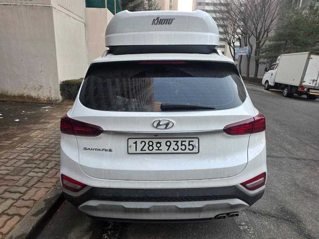 HYUNDAI Santa Fe - Vista 4