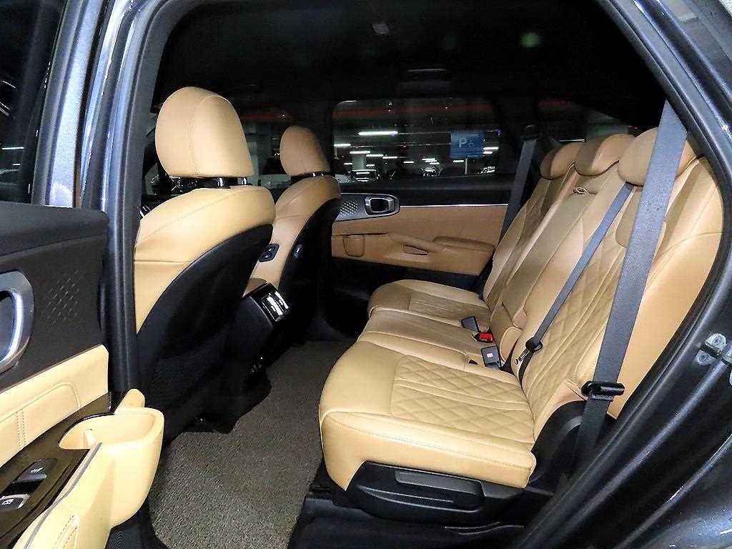 KIA Sorento - Vista 7