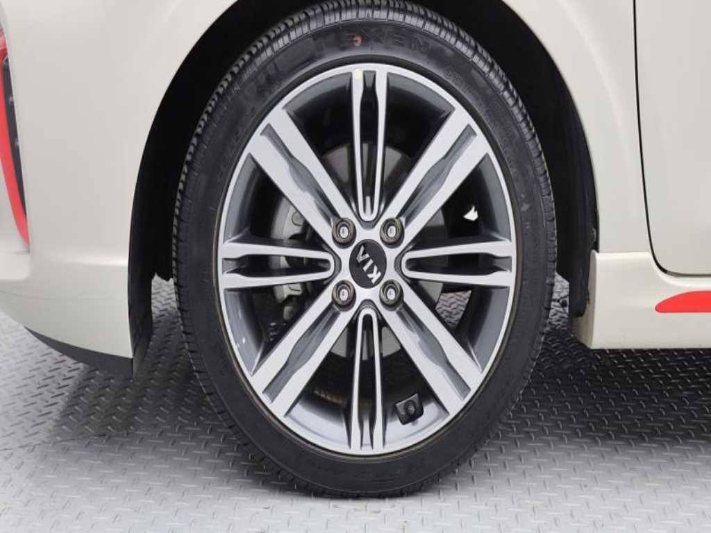 KIA Morning - Vista 5