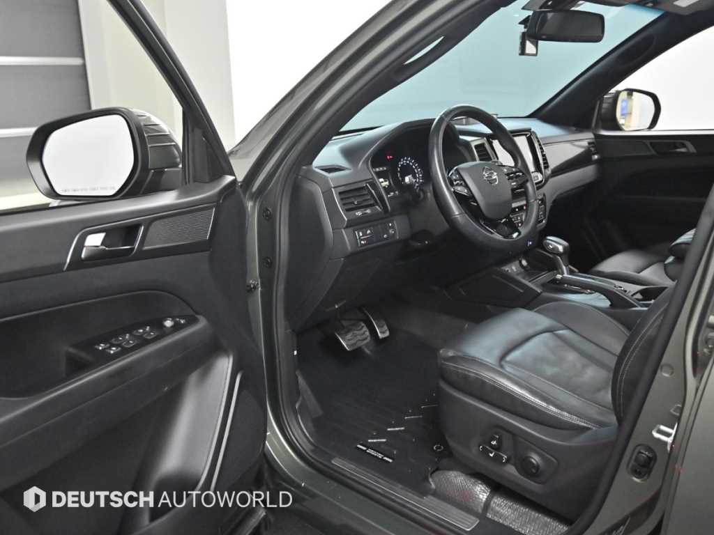 Ssangyong Rexton - Vista 11
