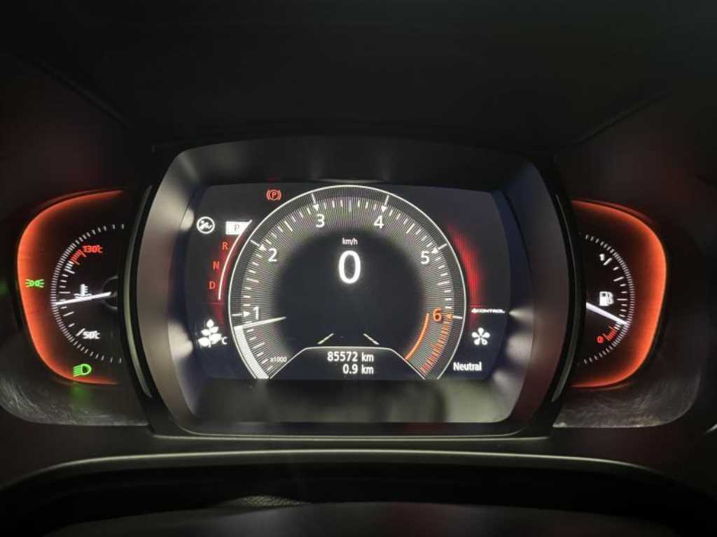 SAMSUNG QM6 - Vista 6