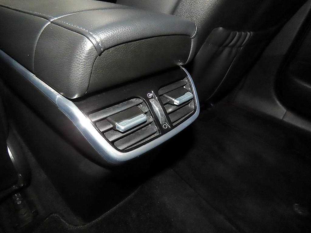 HYUNDAI Grandeur 2020 Negro - Importación desde Corea - HF Imports Iquique - Foto 18