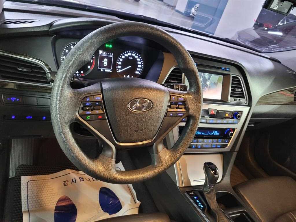 HYUNDAI Sonata 2016 Blanco - Importación desde Corea - HF Imports Iquique - Foto 14