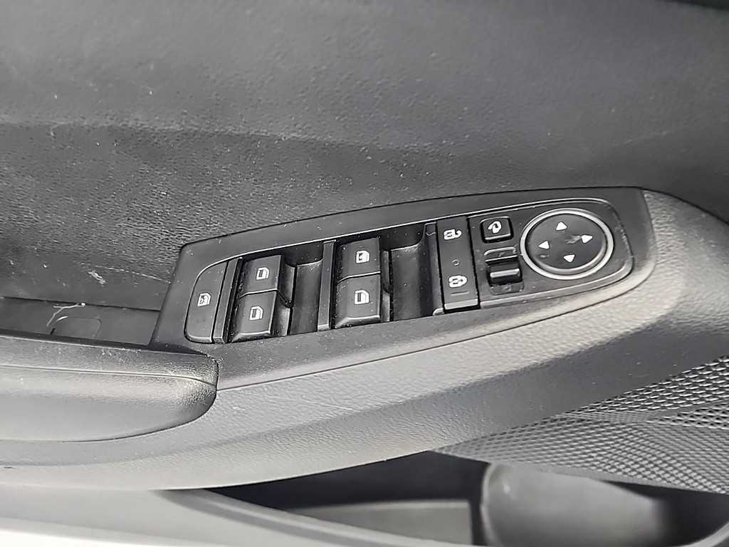 KIA Seltos 2022 Blanco - Importación desde Corea - HF Imports Iquique - Foto 15