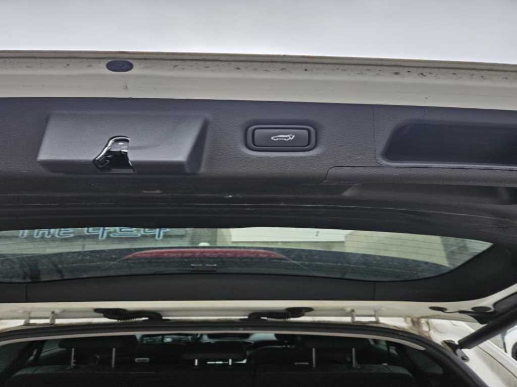 HYUNDAI Santa Fe - Vista 5