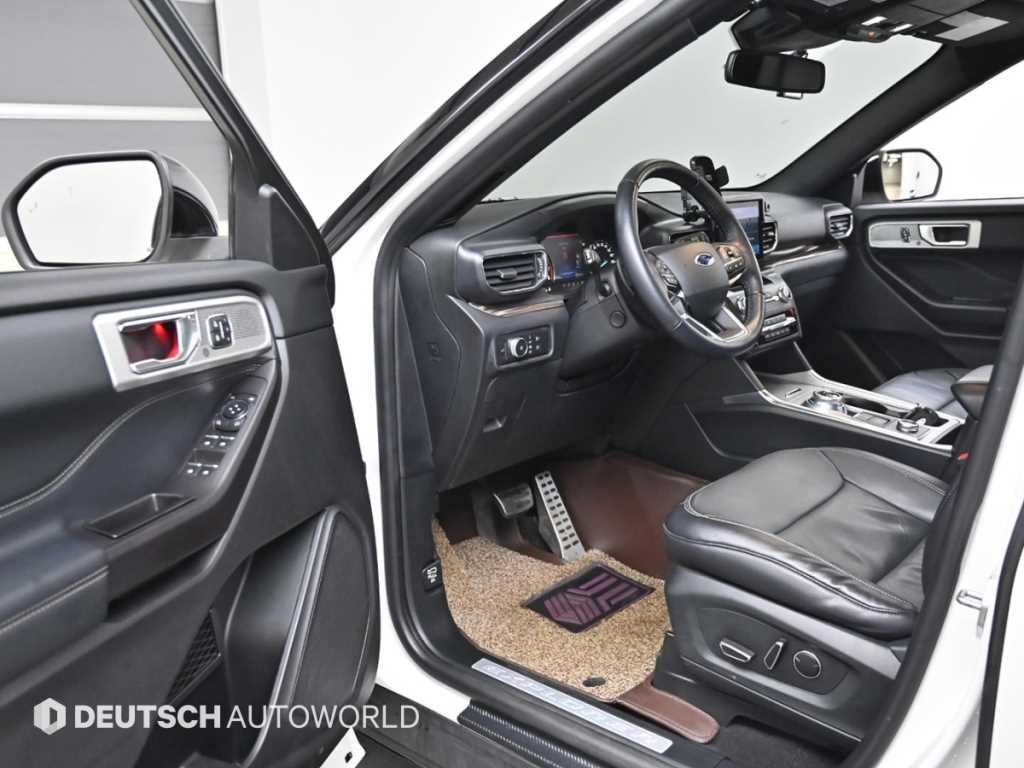 Ford Explorer - Vista 11