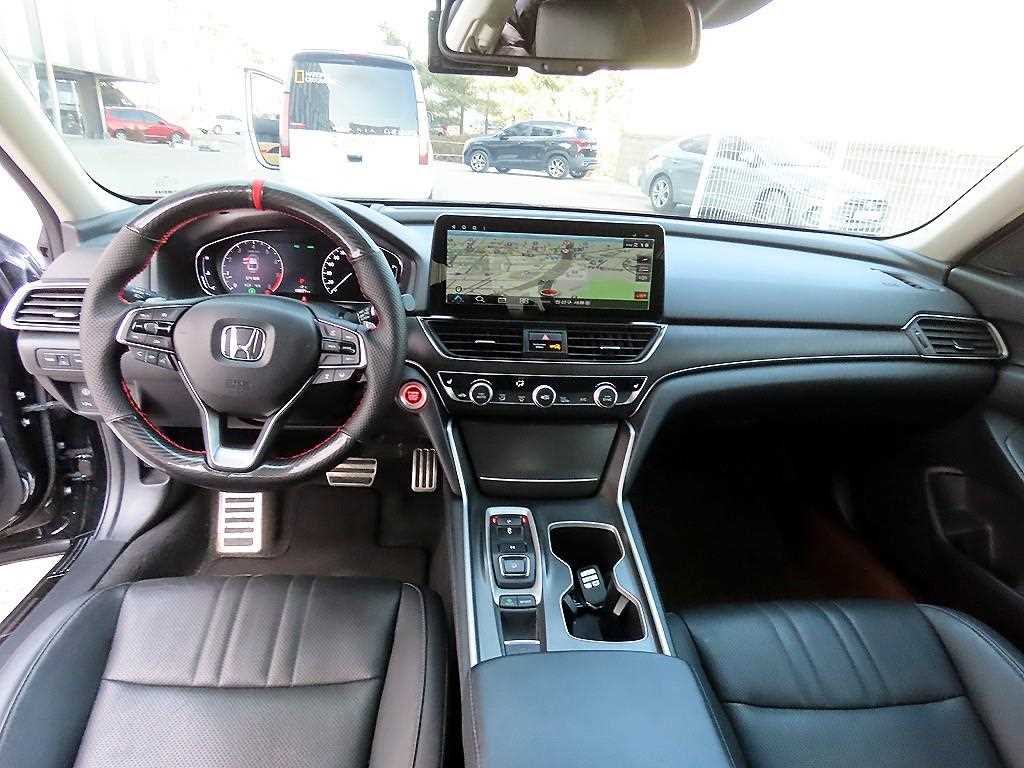 Honda Accord - Vista 7